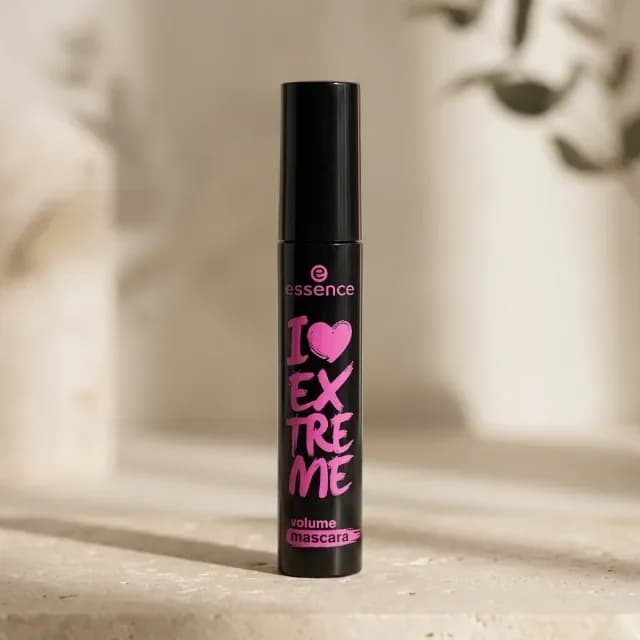 ریمل حجم‌دهنده اسنس - مدل I Love Extreme Volume (بدنه مشکی)